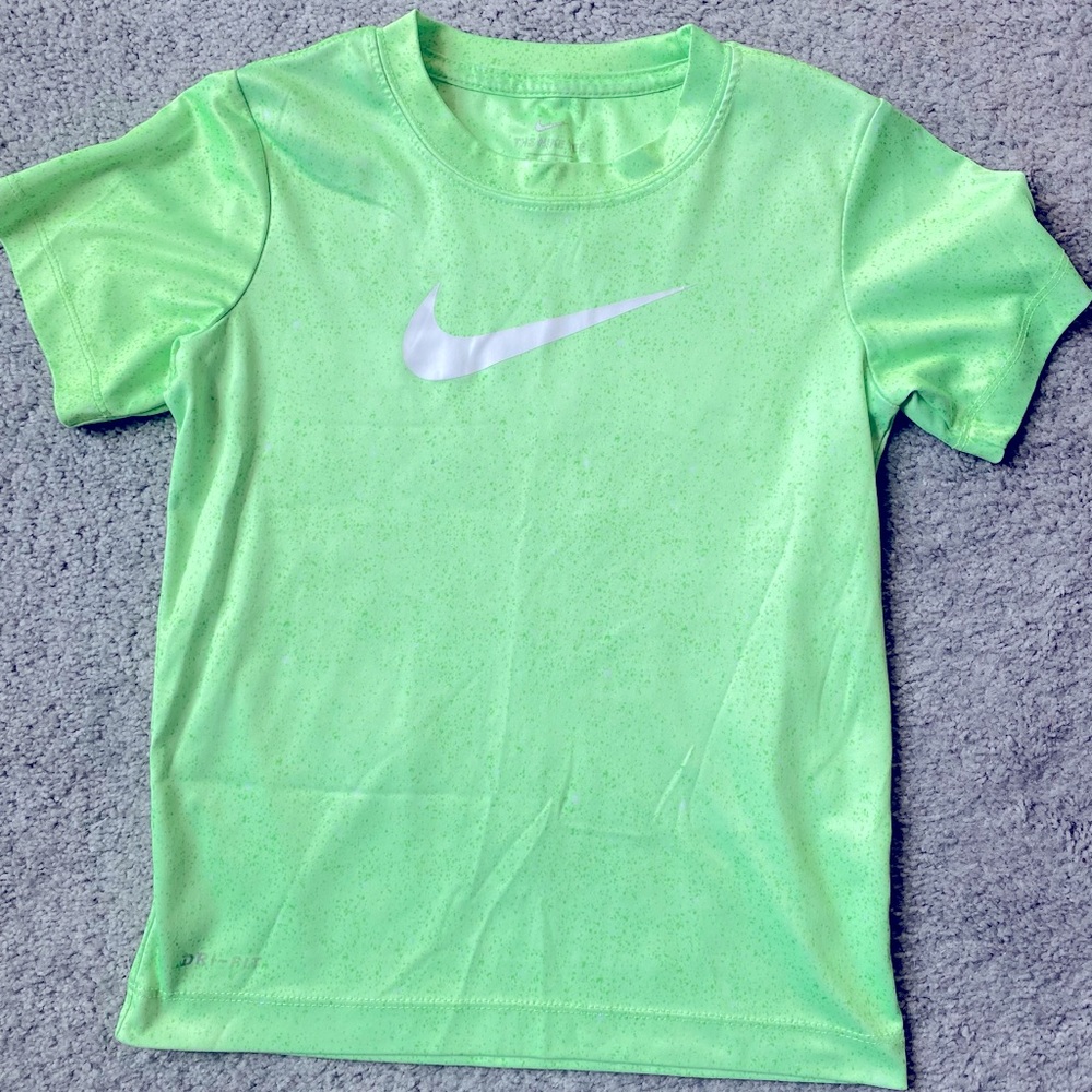 Boys Nike Dri-Fit T-shirt